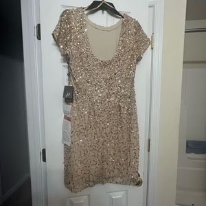 Adriana Papell Short SLV Cocktail/Party Dress